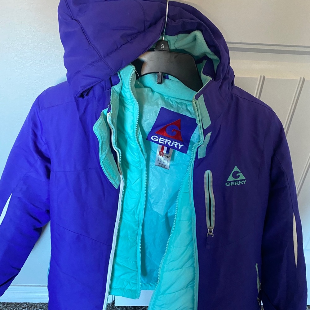 Snow jacket